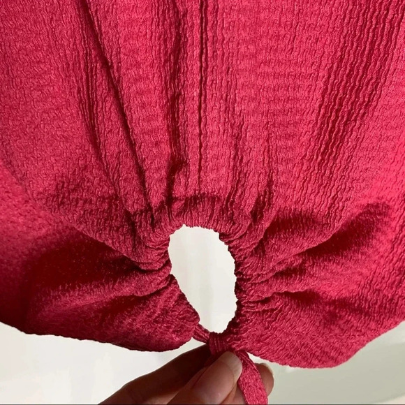 NWT Zara vneck keyhole bottom top medium - Picture 4 of 7